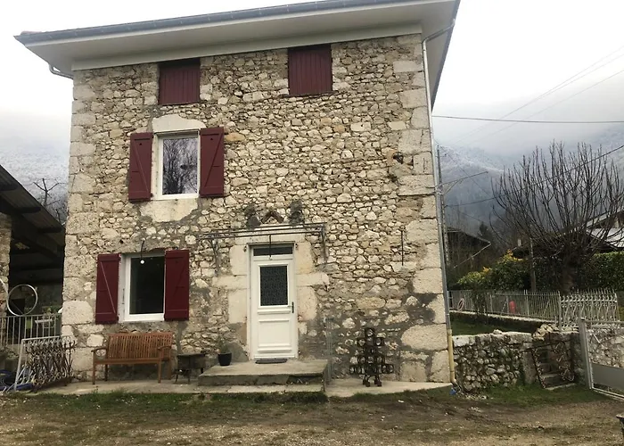 Au Vieux Four La Riviere (Isere)